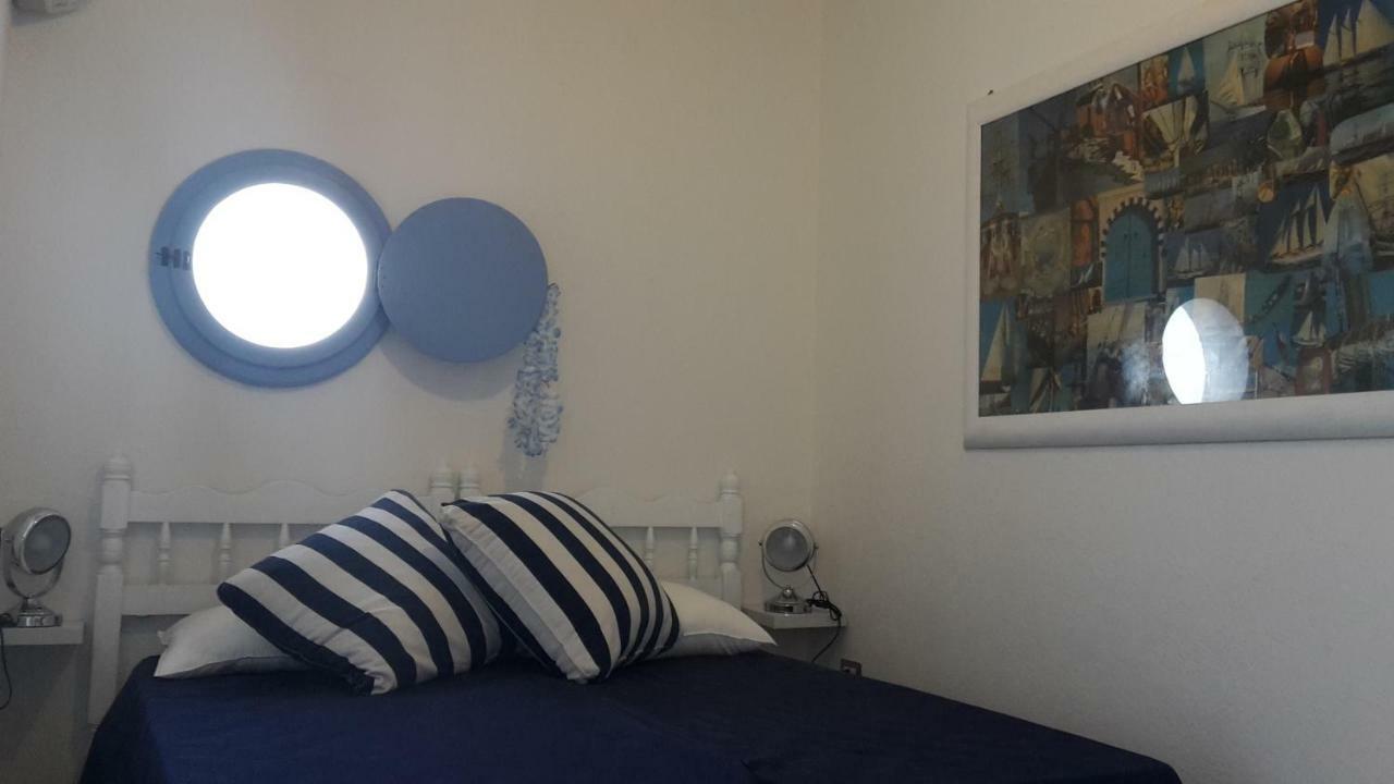 La Casa Di Nina Bed & Breakfast La Maddalena  ภายนอก รูปภาพ